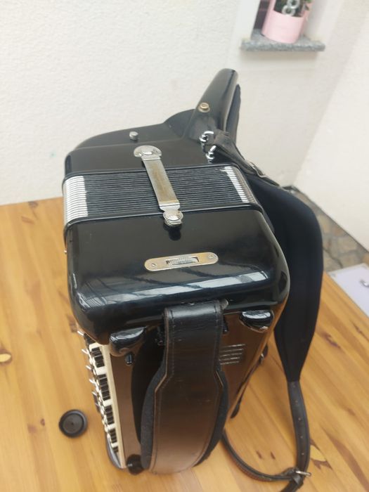 Acordeon noble 120