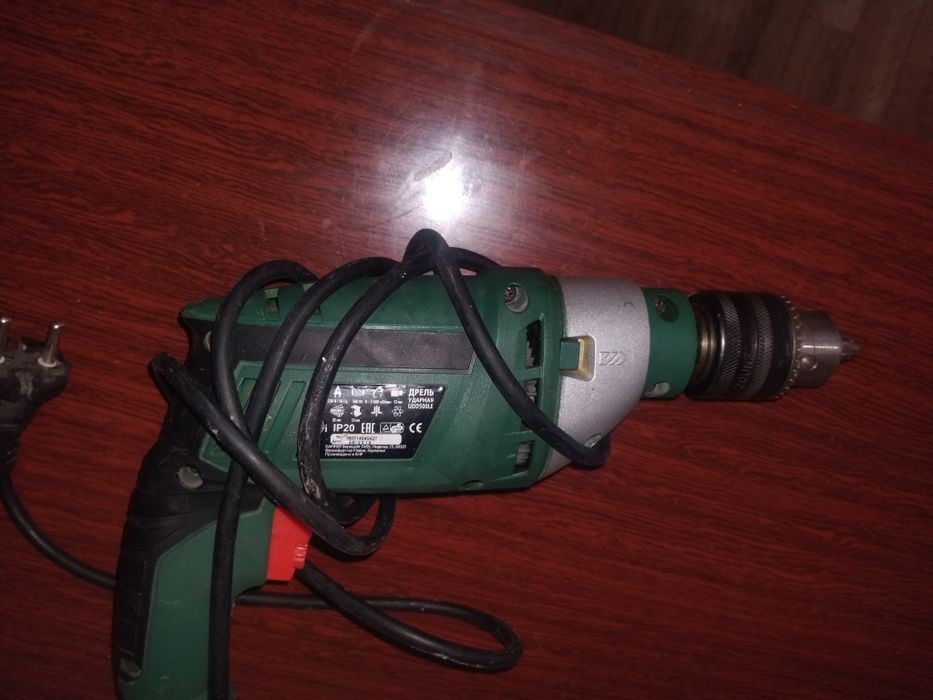 Электроника продам  дрель можна использовать как прифоратор за 15000 т