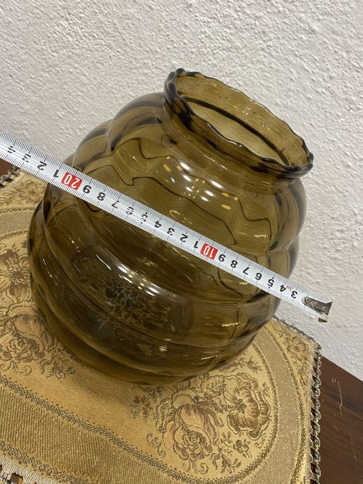 Италианска ваза от разтопено стъкло