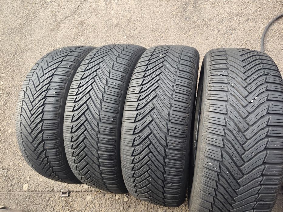 205/55/19" 4бр Michelin alpin 6,dot3221,6-7mm