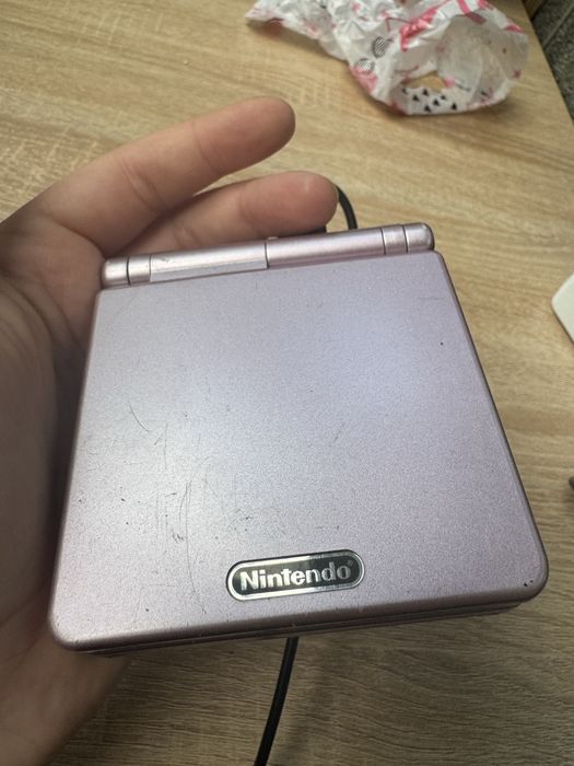 Продам game boy,игровая приставка