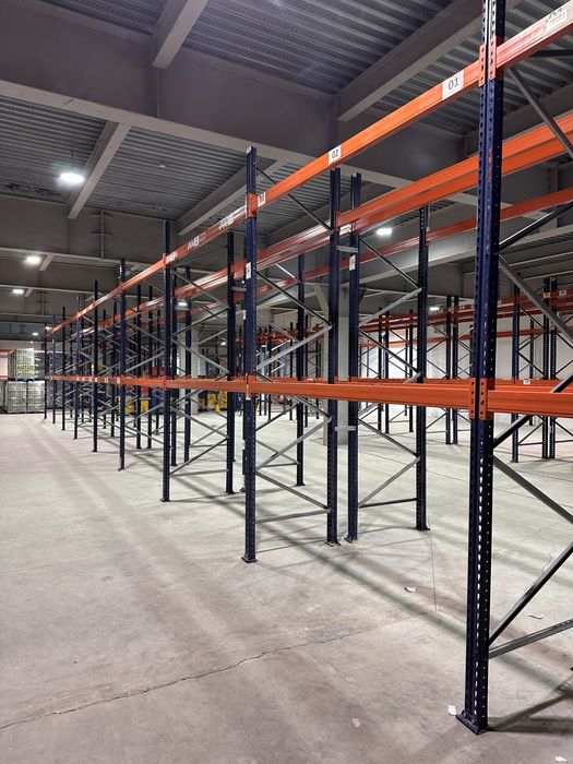 Rafturi metalice reglabile