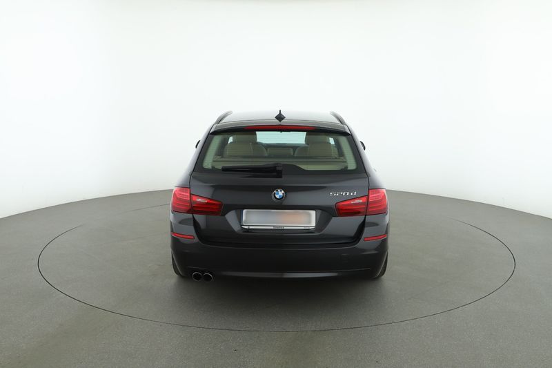 BMW 5er 520d 2015