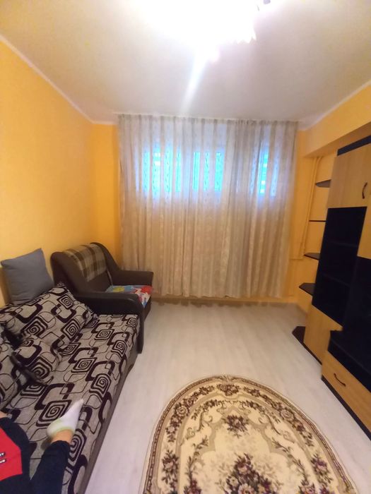 Garsonieră de închiriat