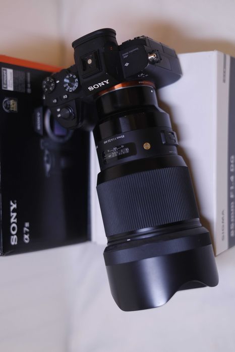 Obiectiv Sigma 85mm f/1.4 Art pentru Sony