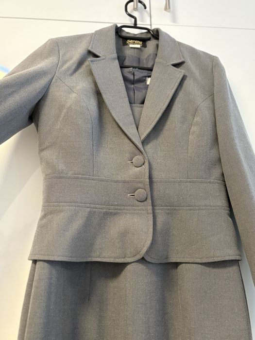 Costum dama cu sacou si rochie