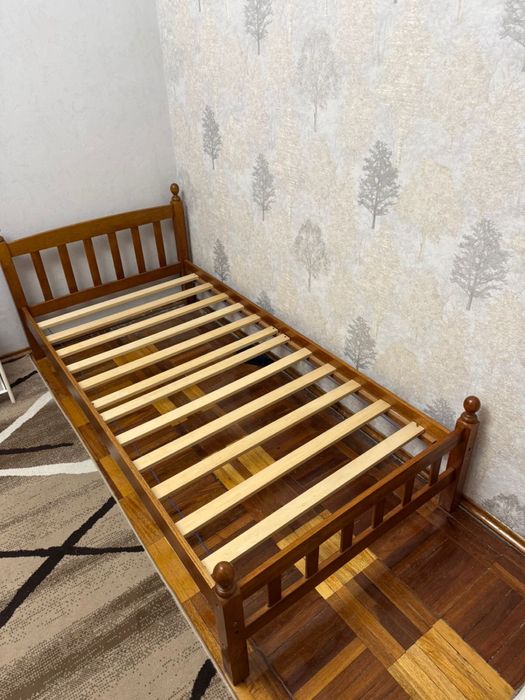 Кровать односпальная