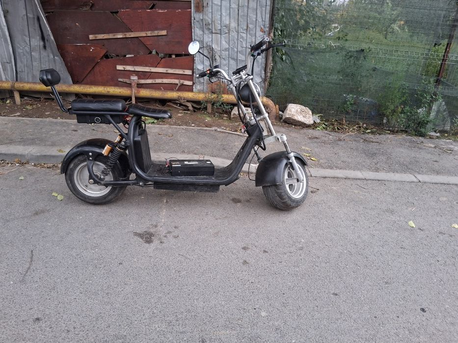 Scuter electric 2 bateri