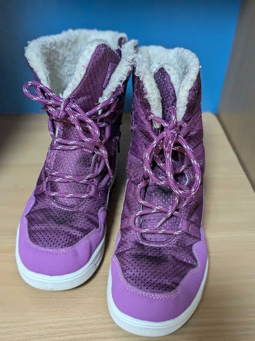 Ботуши за момиче LC WAIKIKI