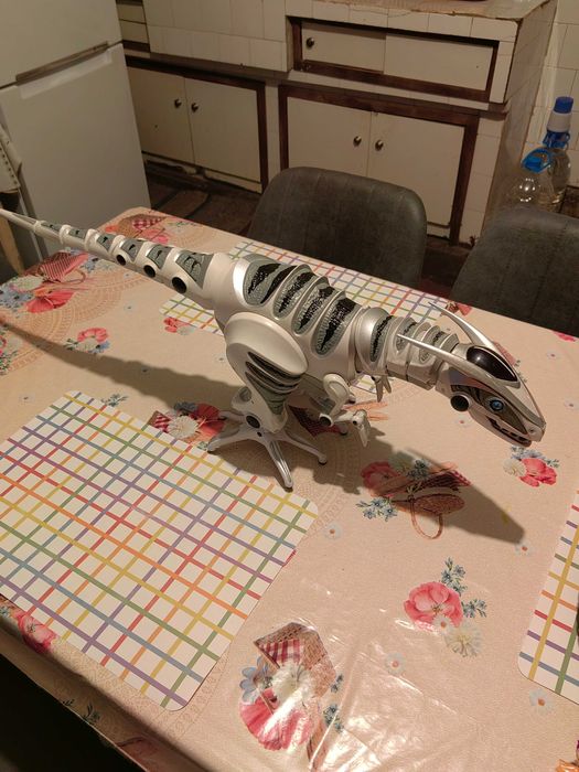 Ретро играчка Динозавър