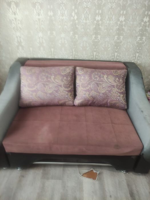 Продам диван раскладной