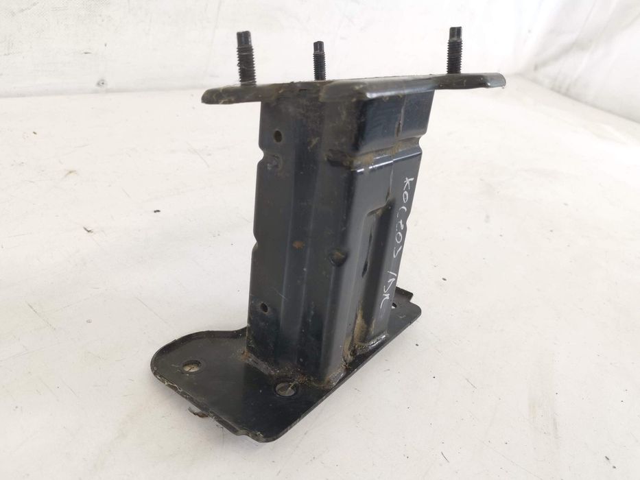 Капачка на лонжерон Носач Армировка Дясна Предна Броня Нисан Роуг / Ni