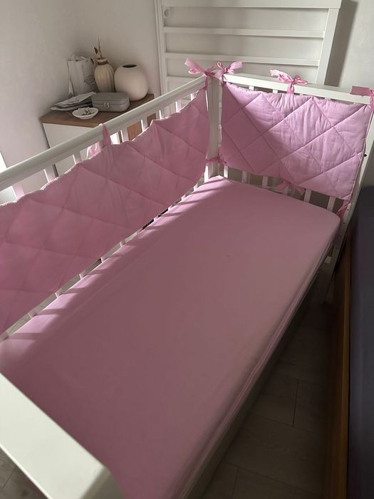 Продам детскую кроватку