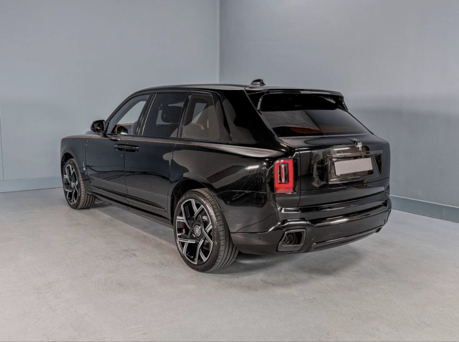 Rolls-Royce Cullinan Black Badge 2026