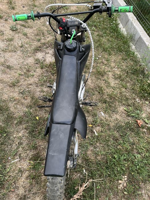 Vand cros de 150cc 4t fac schimb cu trotineta kukirin