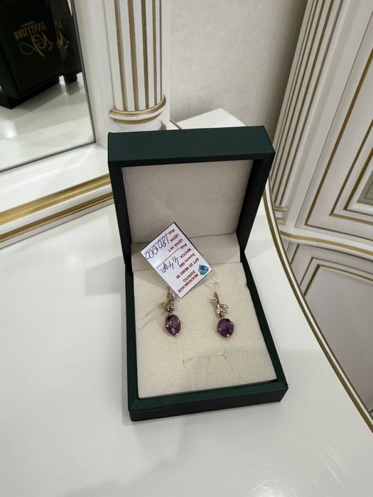 Золотые серьги с аметистом