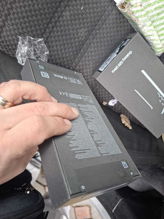 Magazin: Samsung Galaxy S25 Ultra  Nou sigilat factura garantie 2ani