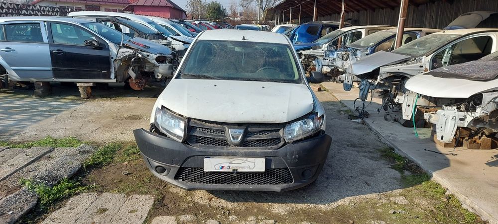 Dezmembrez/piese Logan 2 motor 1.2 16V D4F Alb 2014