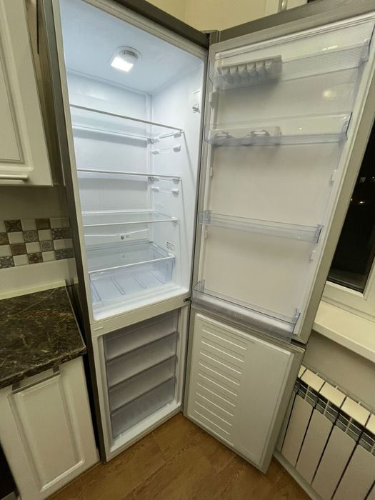 Срочно продам холодильник