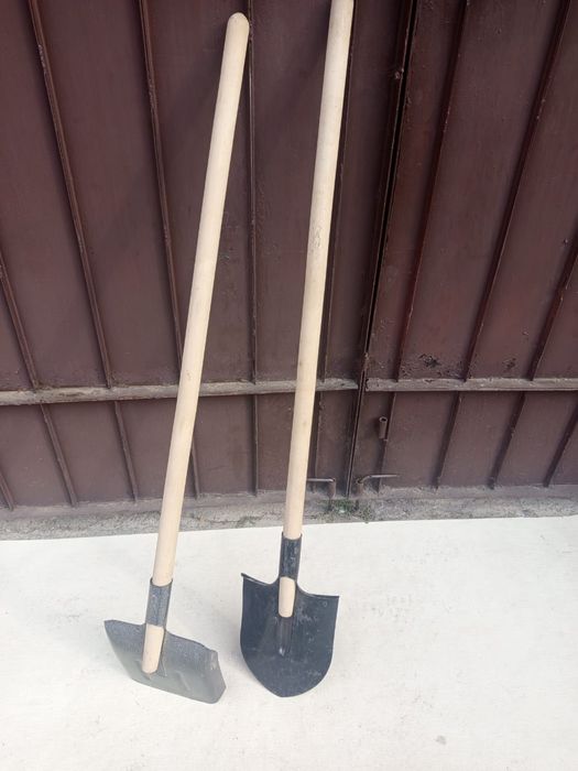 Продам новые лопаты.