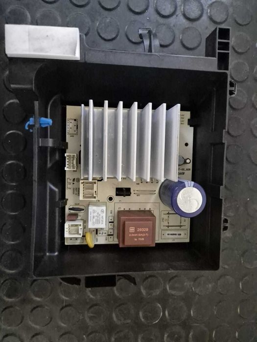 Placa electronica , modul Inverter masina de spalat Beko Arctic 1423802000 cod PN / C1