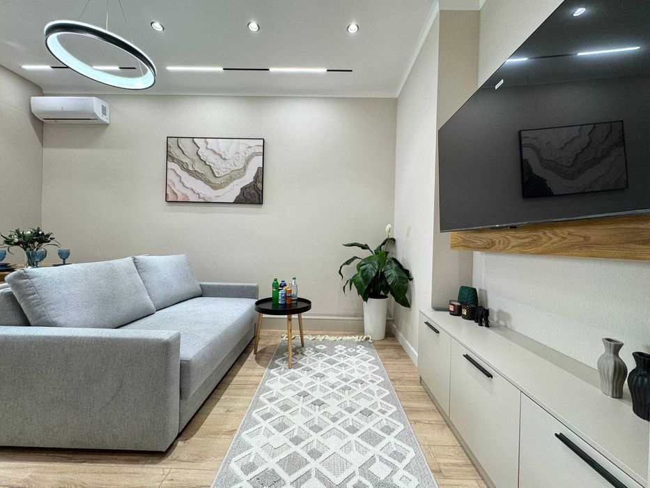 Продается 2х квартира Жк Оз макон!!!