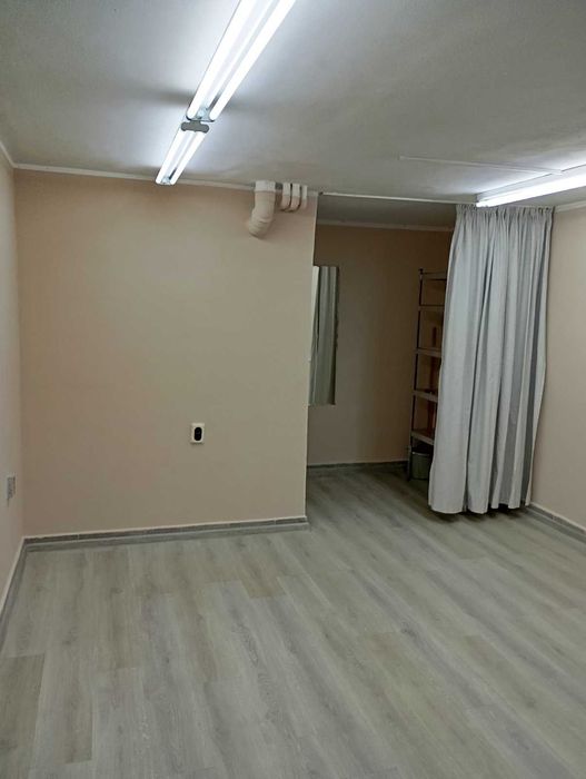 Продава се Магазин в Пловдив, Въстанически - 27 кв.м за 1039 €/кв.м - Снимка #2