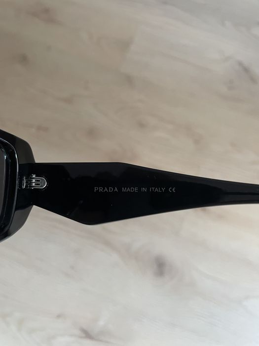 Ochelari de soare Prada