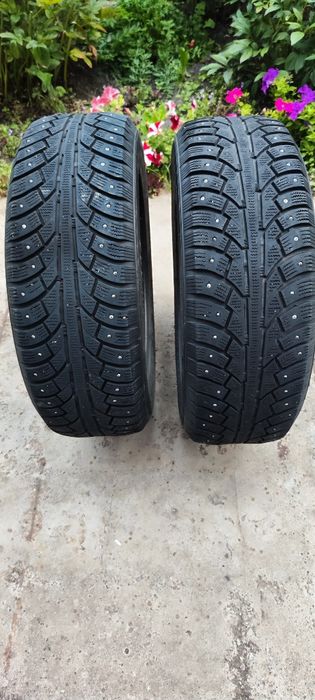 Продам резину Goodride 225 60 r18