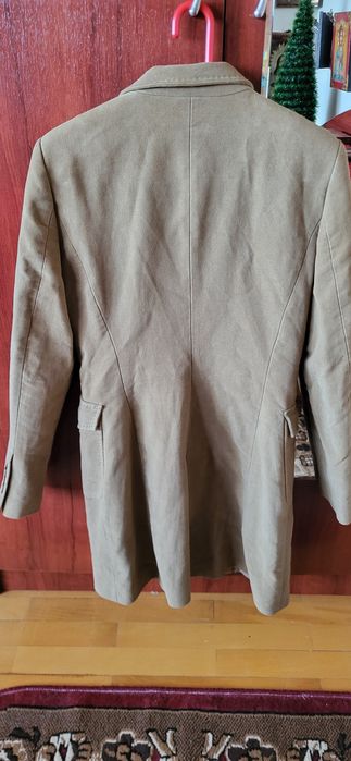 Palton Zara în stare perfectă
