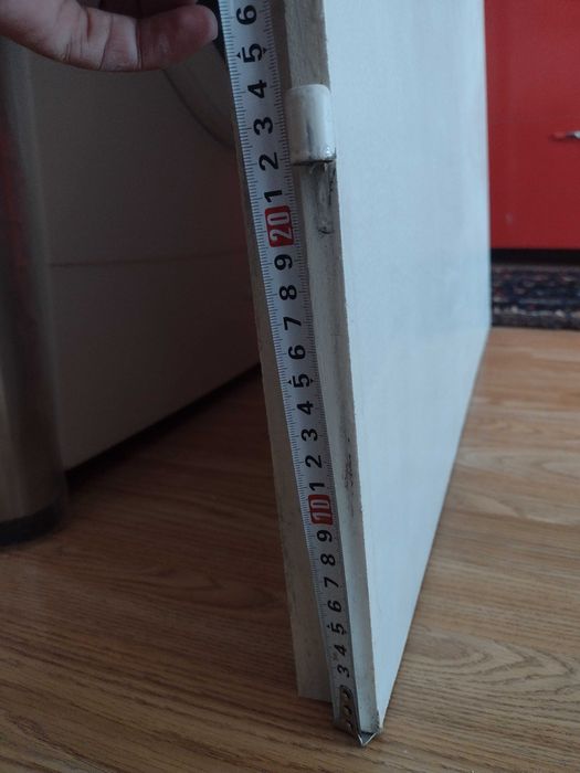 Дървена врата без каса