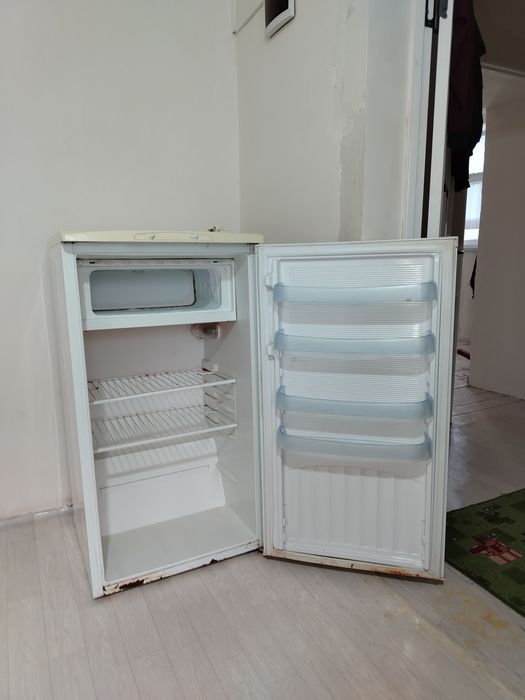 Холодильник бу барлығы жұмыс жасап тұр