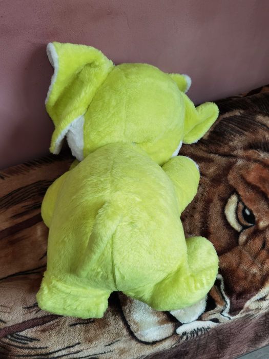 3 големи плюшени играчки-тигър, мечка и слон, може и поотделно