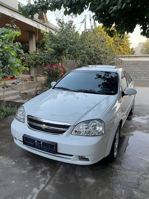 Lasetti avtomat 1.6 gaz benzin 2013
