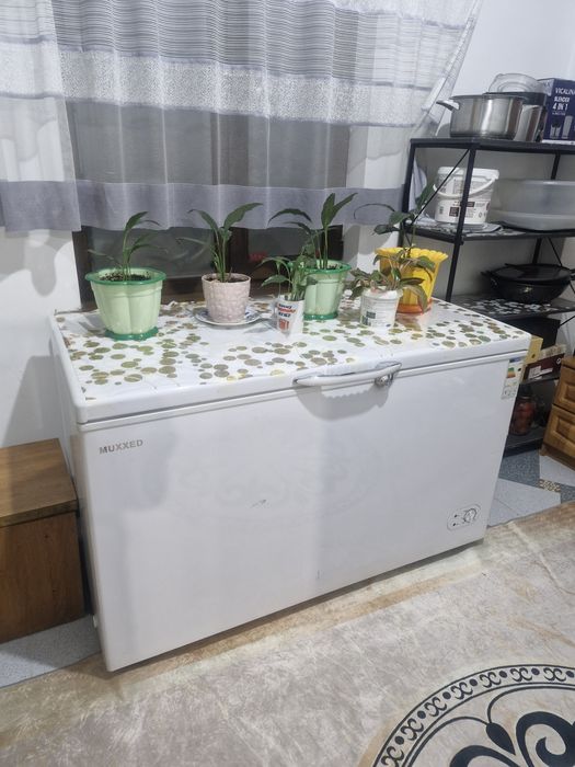 Морозильники 400л