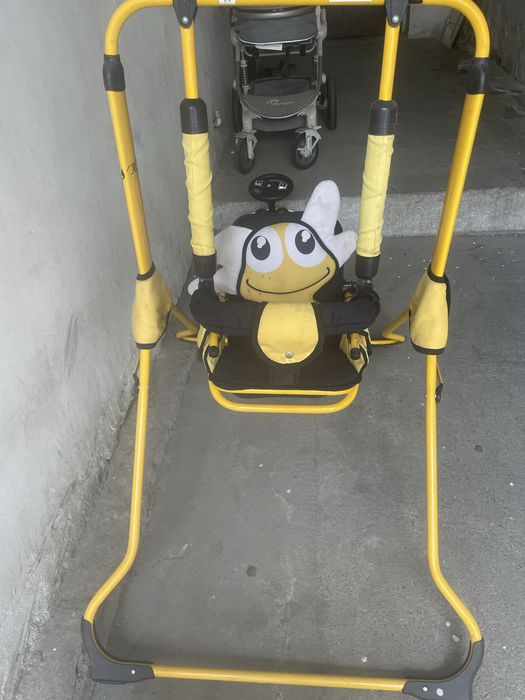 Продам качели почти новый