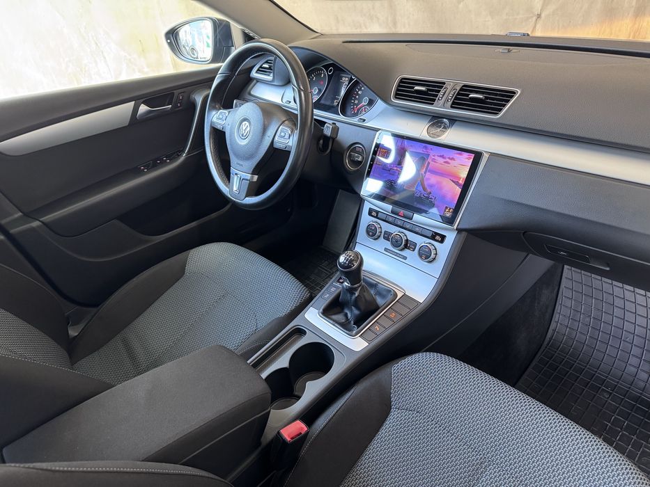 VW Passat B7 2013