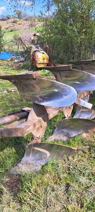 Vănd plug reversibil lemken