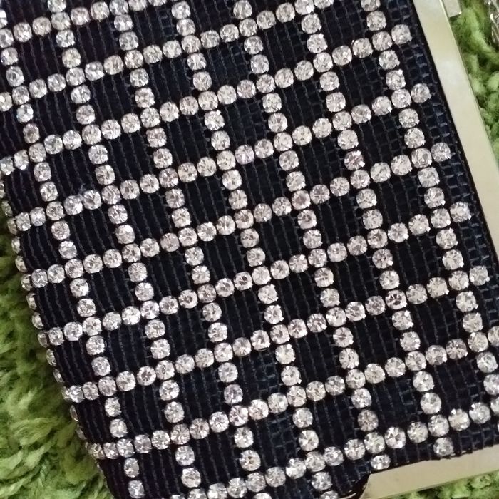 Дамски спортно- елегантни чанти