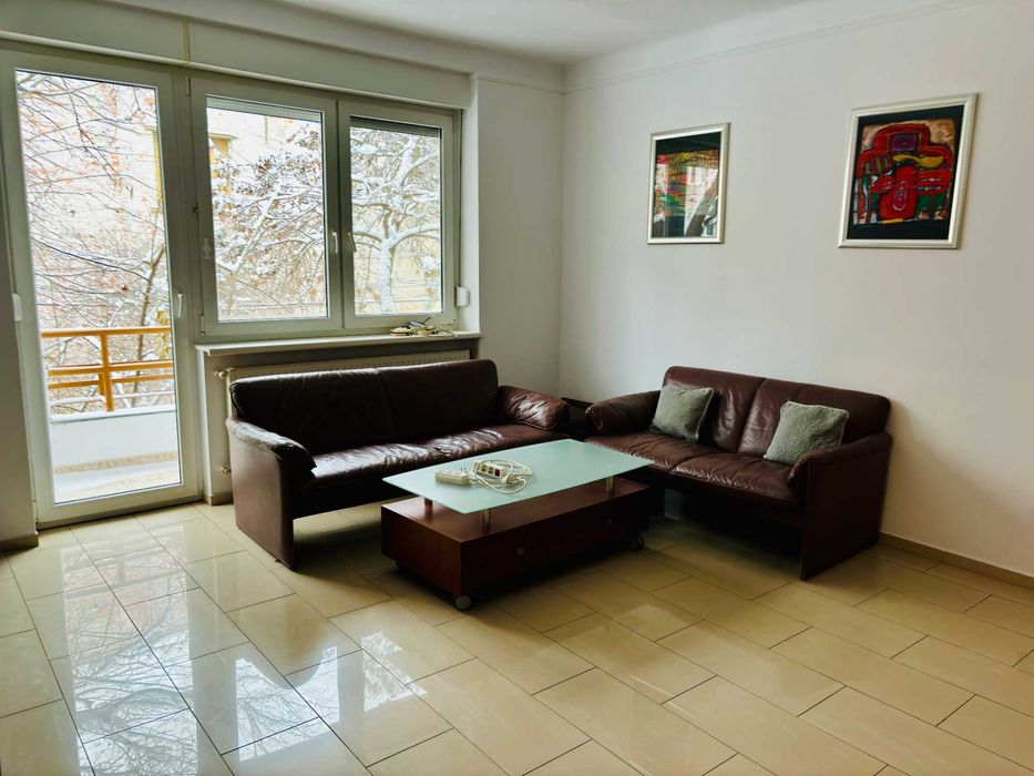 Proprietar, inchiriez apartament central, langa Prefectura / medicina