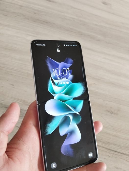 Samsung z flip 3