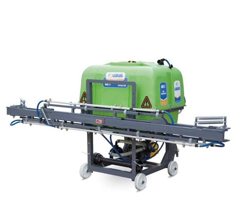 Опрыскиватель 2000 литров РОБОТ (прицепной) Lukas