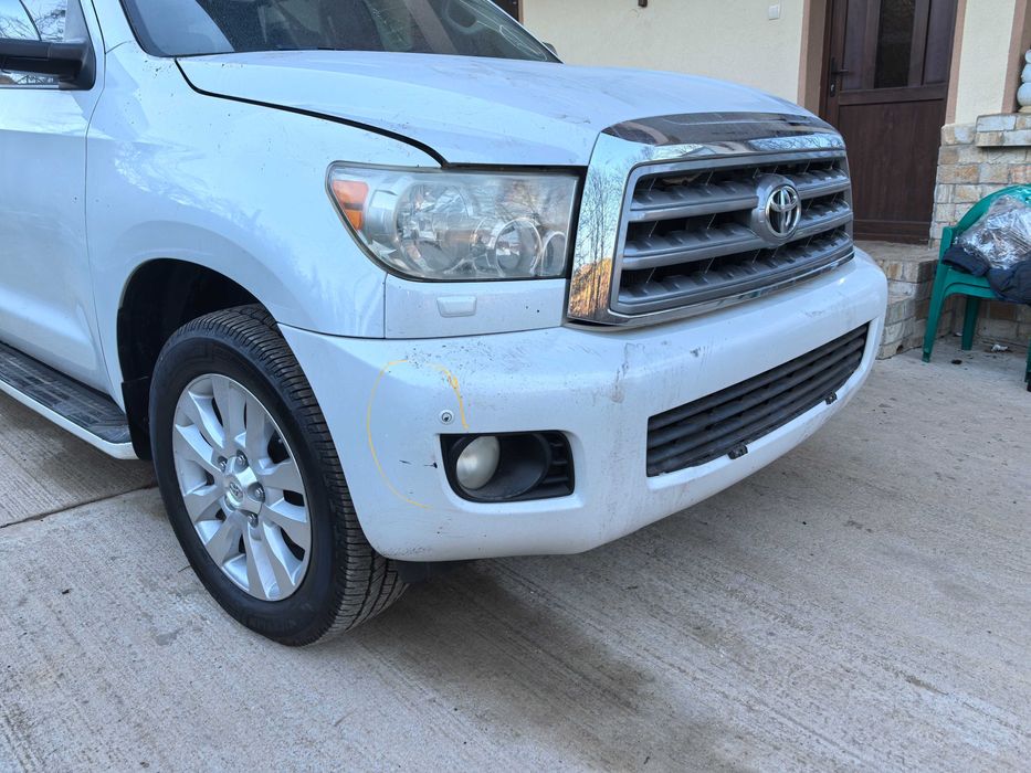 Тойота секвоя на ЧАСТИ 5.7 2010 г