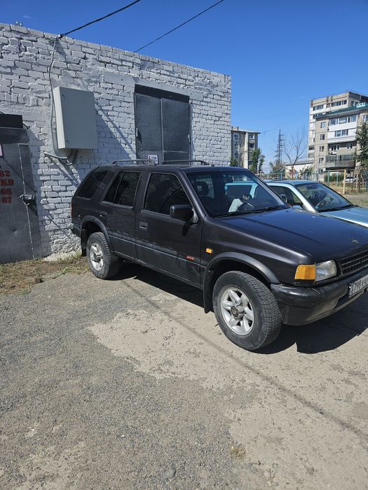 Продам джип OPEL FRANTERA A 2.2  1996г/в.
