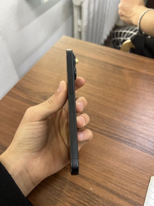 Айфон 16 с гарантией