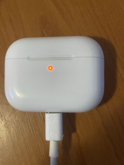 Vand AirPods Pro 3 , Originale 100%. ANC