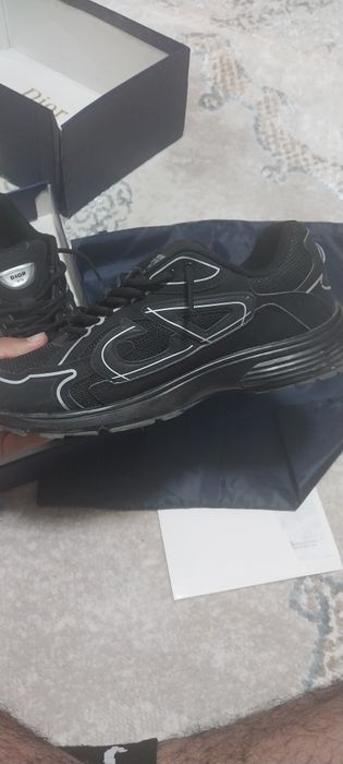 Dior b30 black cat