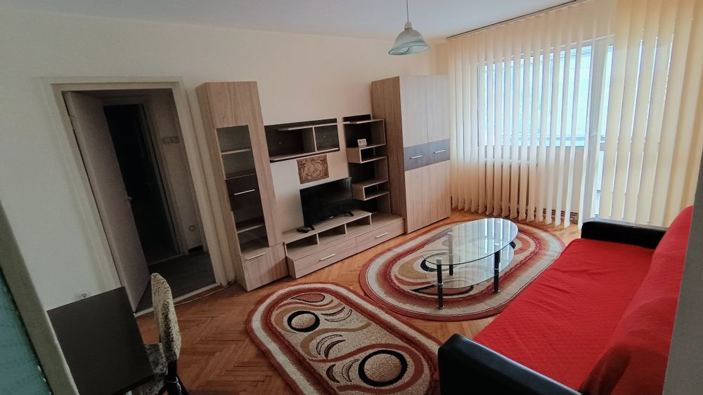 PF, Podu Ros, închiriez apartament 2 camere,D,CT, centrală termică,Palas,Centru, Ultracentral, 1001 articole — fotografia 1
