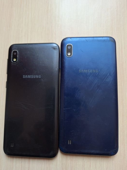 Vand telephone Samsung pentru piese