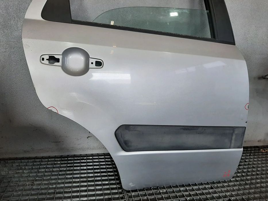 usa portiera dreapta spate  fiat sedici 16  suzuki sx4